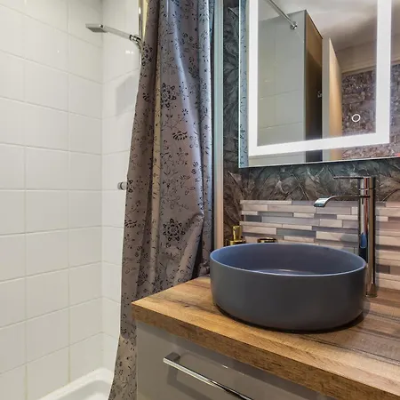 Shanel Port Nature Coursive Agde