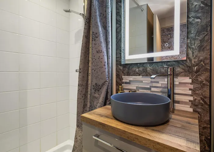 Shanel Port Nature Coursive Agde